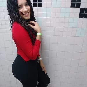 Meet your Posher, Massiel